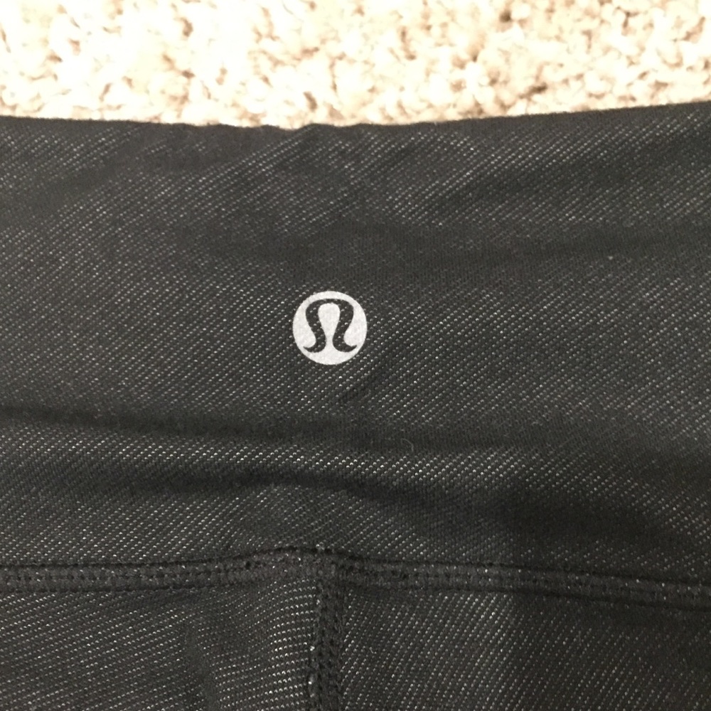Lululemon cropped leggings
